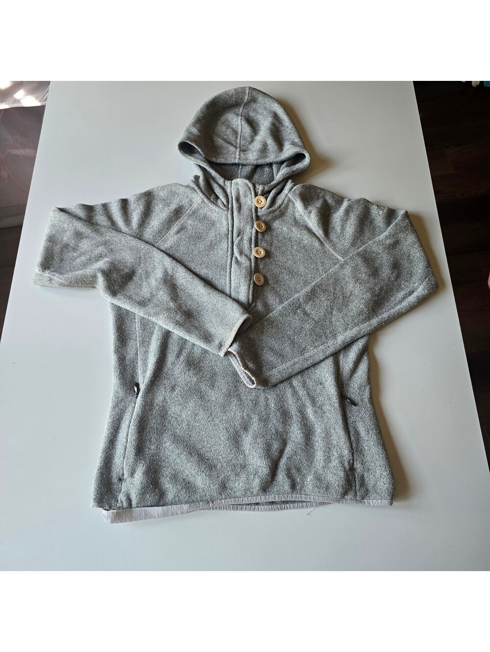 The North Face Women's Crescent Hooded Pullover Sweater Fleece Gray Large Button